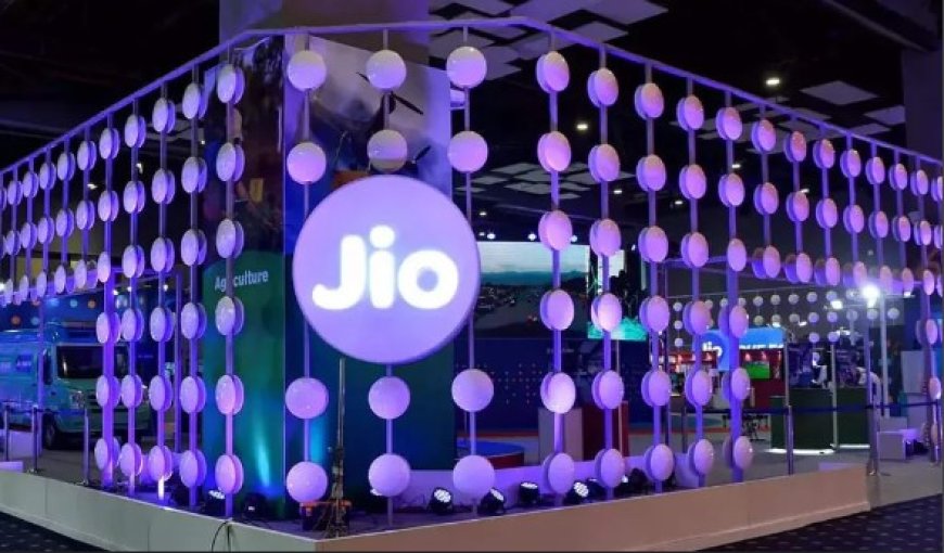 जियो देगा 100जीबी फ्री क्लाउड स्टोरेज, बड़ी कंपनियों की बढ़ी मुश्किलें