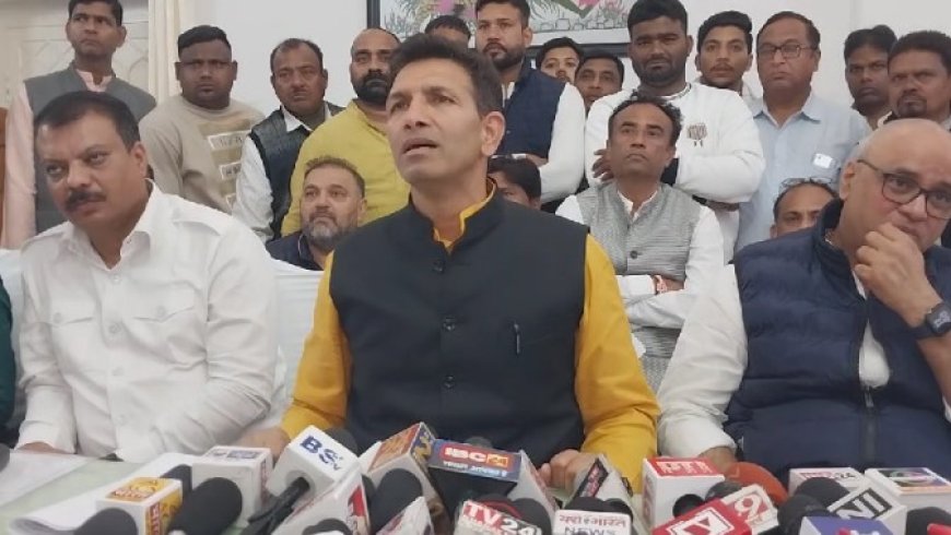 झूठ बोलने वाले नेता भाजपा के हैं...गूगल में सर्च कर देखो