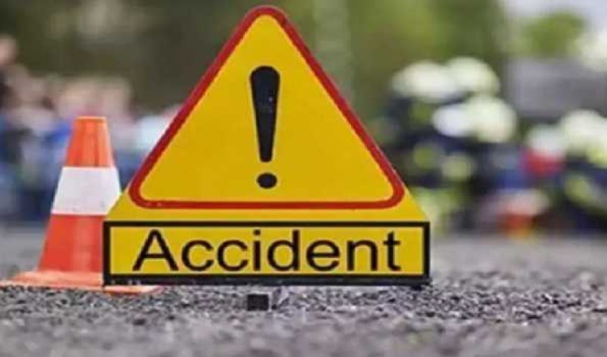 मध्यप्रदेश:- तेज रफ्तार ट्रैन ने बोलेरो को मारी टक्कर, कोई हताहत नहीं