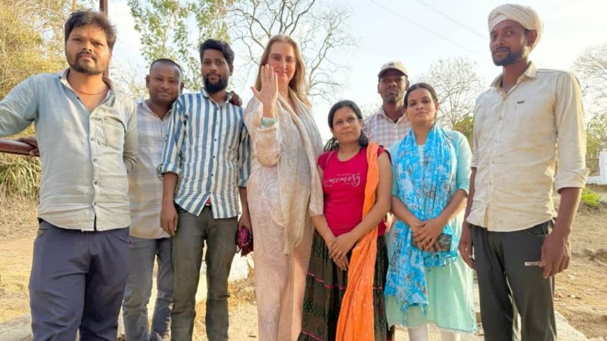 छिंदवाड़ा: राजकुमारी की 22 लाख की अंगूठी छोटा महादेव झरने में गिरी, गांव के आदिवासियों ने दो दिन मशक्कत के बाद अंगूठी को वापस निकाला 