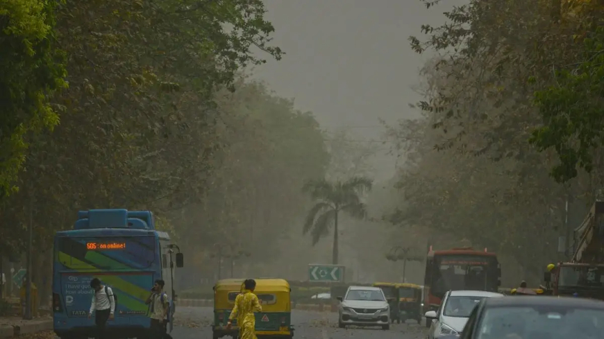 दिल्ली: आंधी-तूफान के चलते चार लोगों की मौत 
