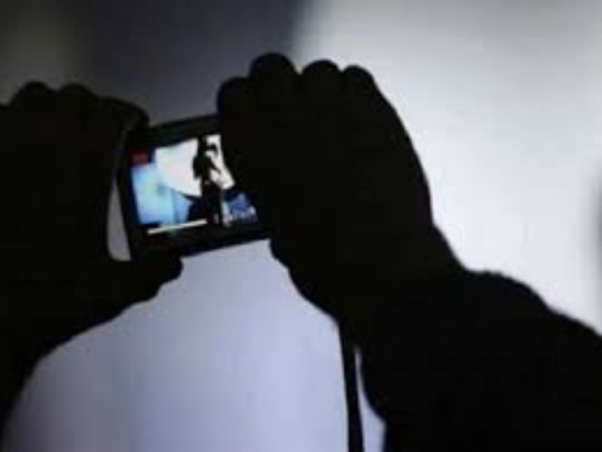 ट्रिपल आईटी में MMS कांड से हड़कम्प...