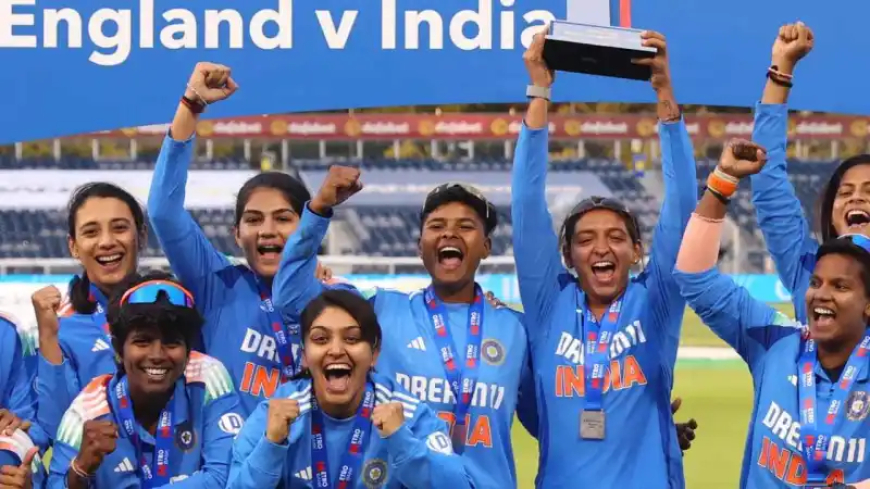 भारतीय महिला क्रिकेट टीम ने अपने नाम की वनडे सीरीज, कप्तान हरमनप्रीत और क्रांति गौड़ ने निभाई अहम भूमिका 